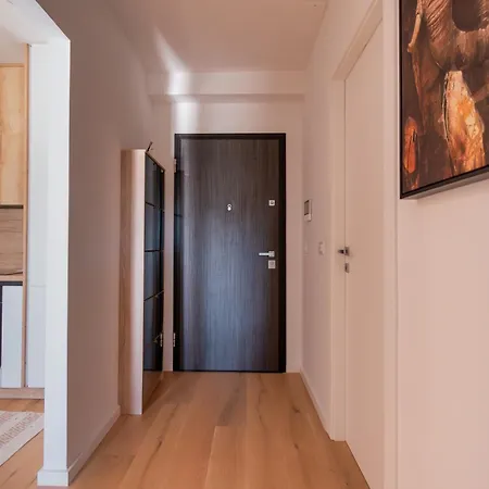 Superior Tibor With A Grand Terrace Apartment *
