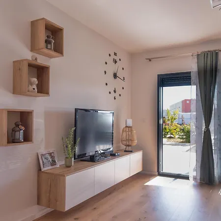 Superior Tibor With A Grand Terrace Apartment