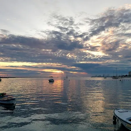 Superior Tibor With A Grand Terrace * Umag